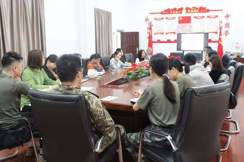 書香致遠(yuǎn) 悅讀潤(rùn)心--我校2021年教師讀書工程啟動(dòng)儀式